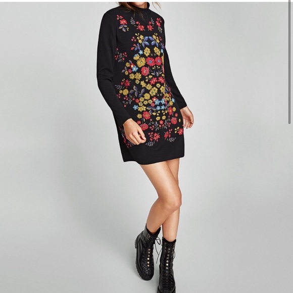 Zara Floral Rubberized Embroidery Black Mini Dress size L - Picture 4 of 11